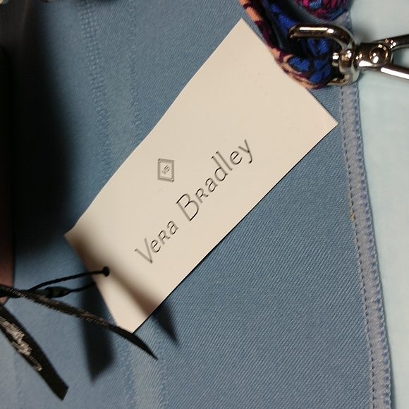 SOLD ❤🆕💖Vera Bradley All In One Crossbody For iphone 6+ Floral Fiesta - Picture 13 of 14
